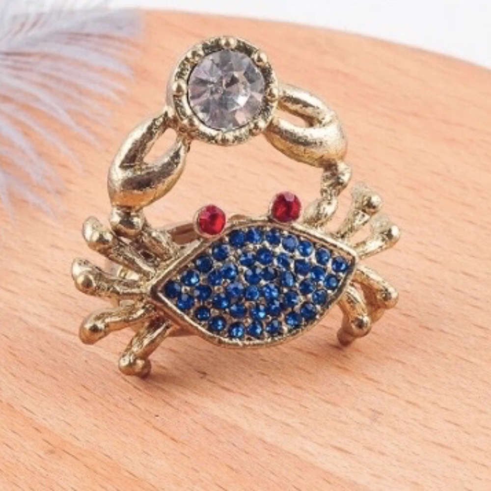 NEW WITH TAGS Betsey Johnson Crab Ring